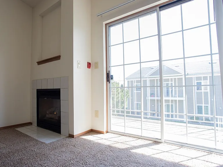 639-645 745 & W Scott 540 #761-44 — Photo 34