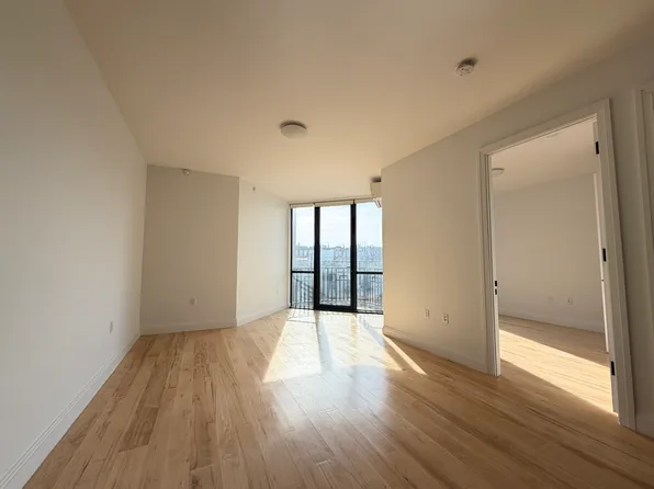 564 Saint Johns Place image 1 of 5