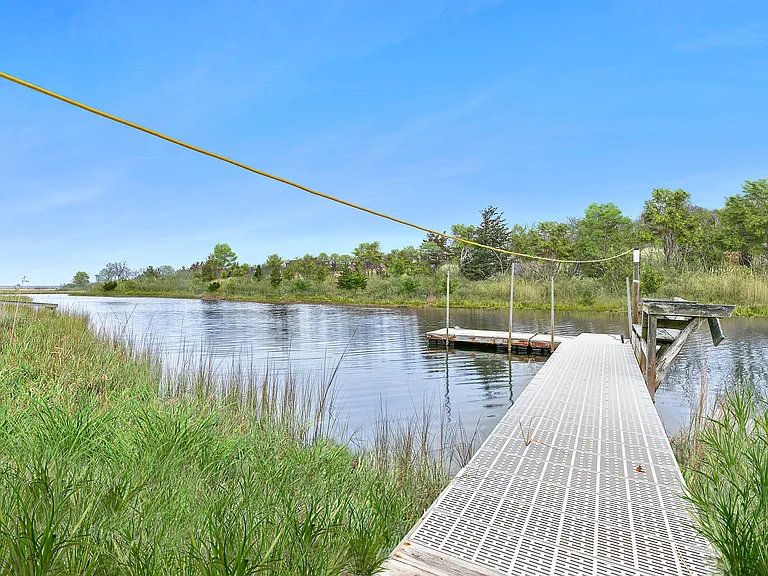52 Noyac Harbor Rd — Photo 4