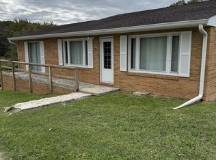 417 E Rockwood St, Rockwood, TN 37854