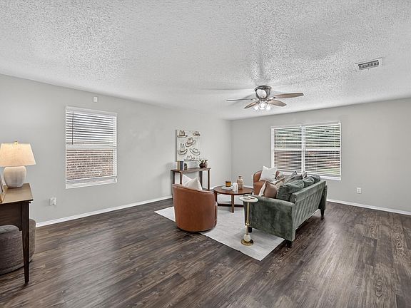 5th image of 2037 Bliss Rd