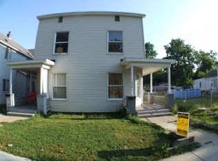 437 Carrier St NE, Grand Rapids, MI 49505