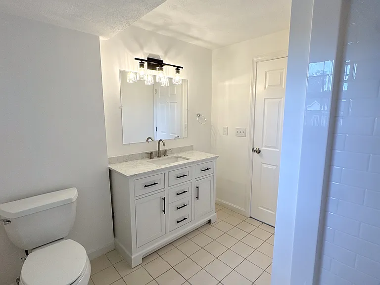 104 Middlesex Rd #2 — Photo 19