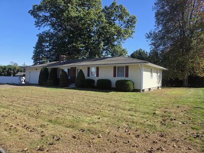 89 Jean Cir, Chicopee, MA, 01020