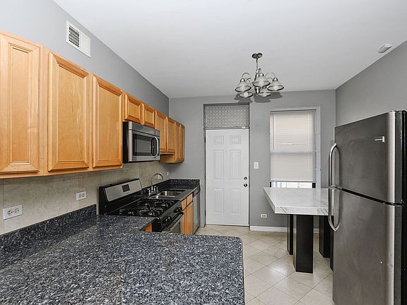 5th image of 2403 E 72nd St APT 4