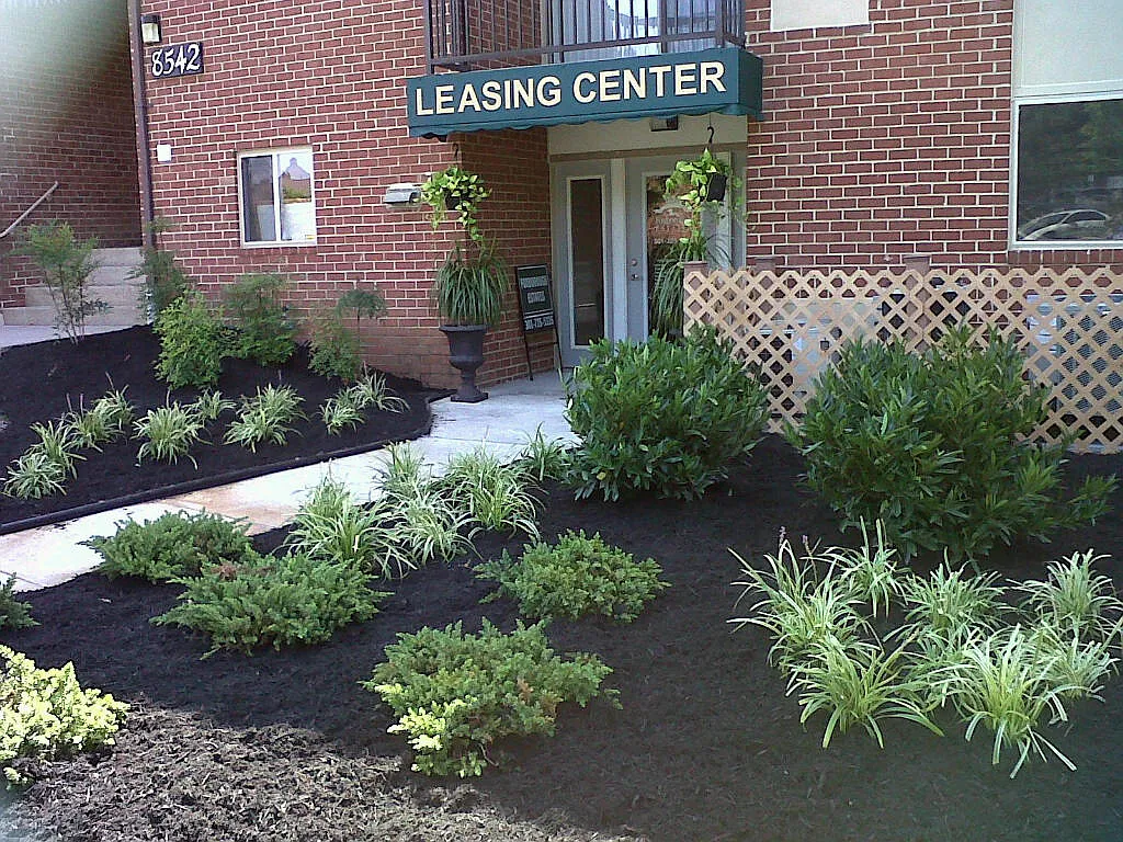 Foxborough Estates — Photo 2
