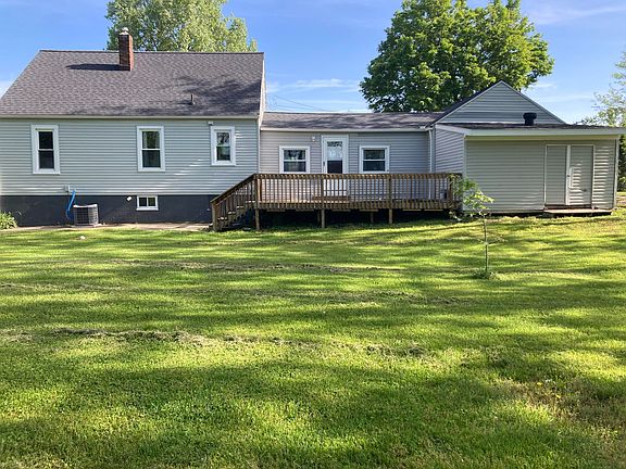 2nd image of 7052 E Dr N