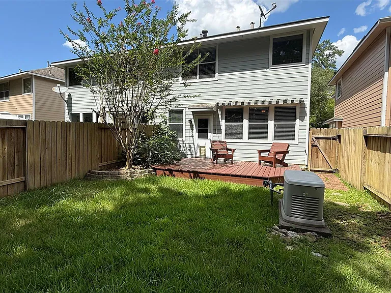 35 Ledgestone Pl — Photo 31