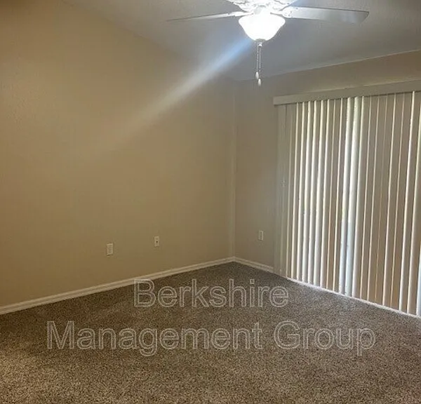 1106 Brook Meadow Dr — Photo 10