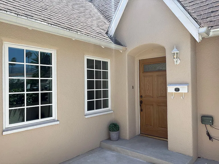 670 Arden Ave — Photo 6