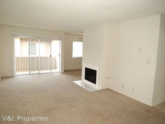 3rd image of 1257 S Westgate Ave APT 7