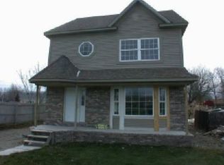 15543 E Lee Rd, Rockwood, MI 48173