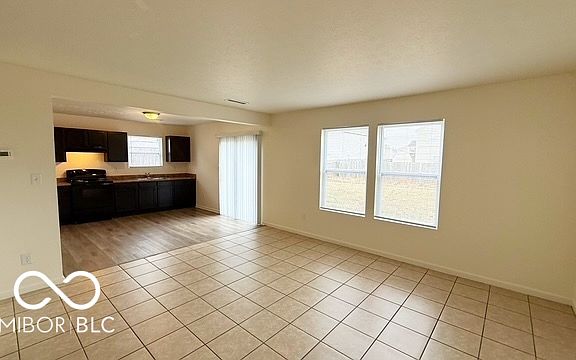 5th image of 3125 Danube Way