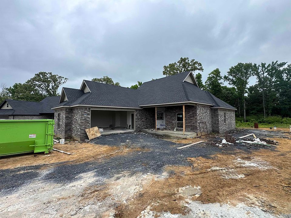 1st image of 100 Michael Dr