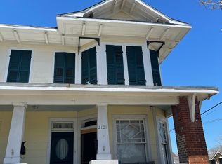 2101 37th St APT 1, Galveston, TX 77550