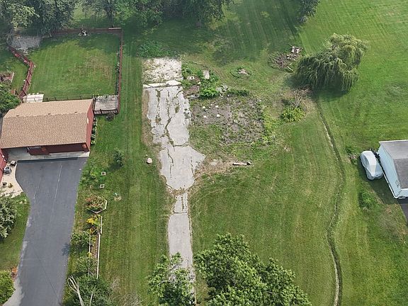3rd image of 3533 Flossmoor Rd