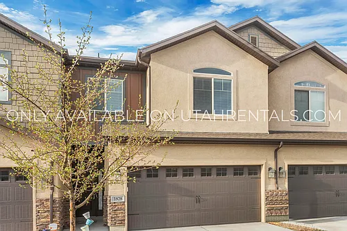 1828 W 761 S Photo 1