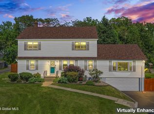 4 Woodward Ave, Troy, NY 12180