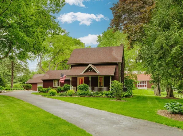 W256N5676 North Hill DRIVE, Lisbon, WI 53089