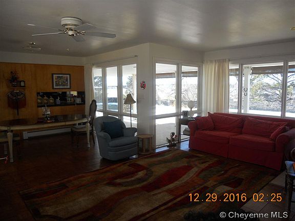 4th image of 701 Circle Dr