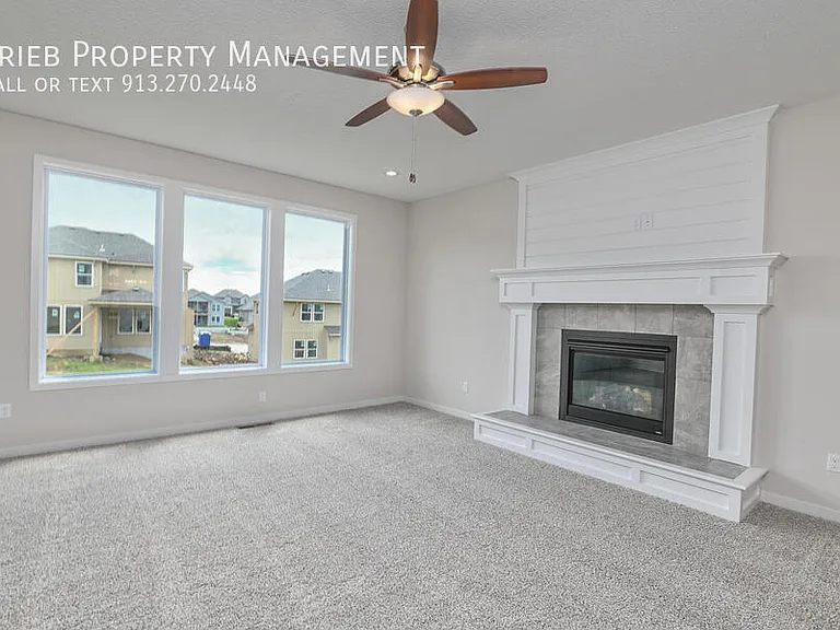 2677 W Dartmouth St — Photo 9