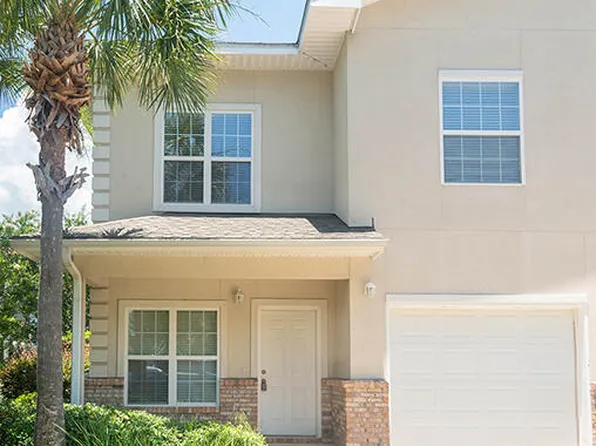 1543 Bentley Cir, Fort Walton Beach, FL 32547