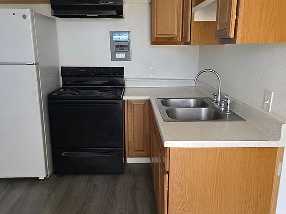 4th image of 111 E Simplot Blvd Unit 5