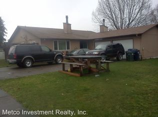 522 N 38th Pl, Springfield, OR 97478