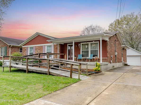 7904 Naples Rd, Louisville, KY 40219