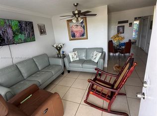 Paradise At Sunset Condo, Miami, FL 33173