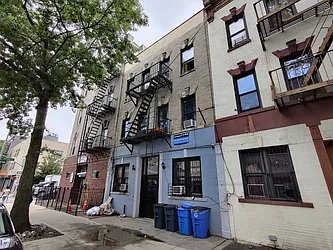 Rented by Signature Property Realty