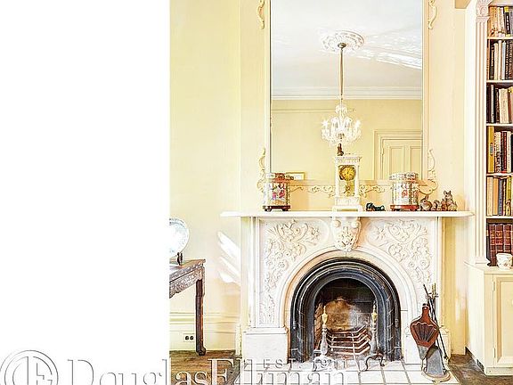 5th image of 79 Leroy St