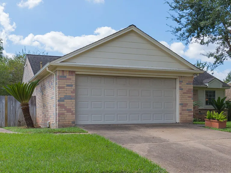 4106 Kitchen Hill Ln — Photo 41