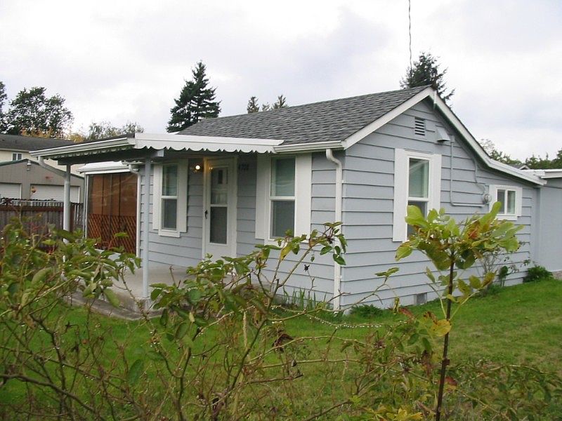 1st image of 4708 S 122nd St