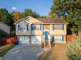 1212 S Fork Dr, Front Royal, VA 22630
