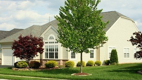 1st image of 12 Provence Dr