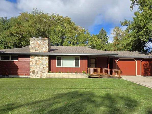 800 14th Ave, International Falls, MN 56649