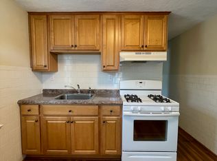 1 Tobin Rd, West Roxbury, MA 02132