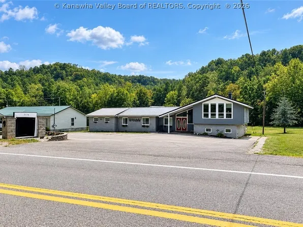 5570 Us Route 60, Hurricane, WV 25526
