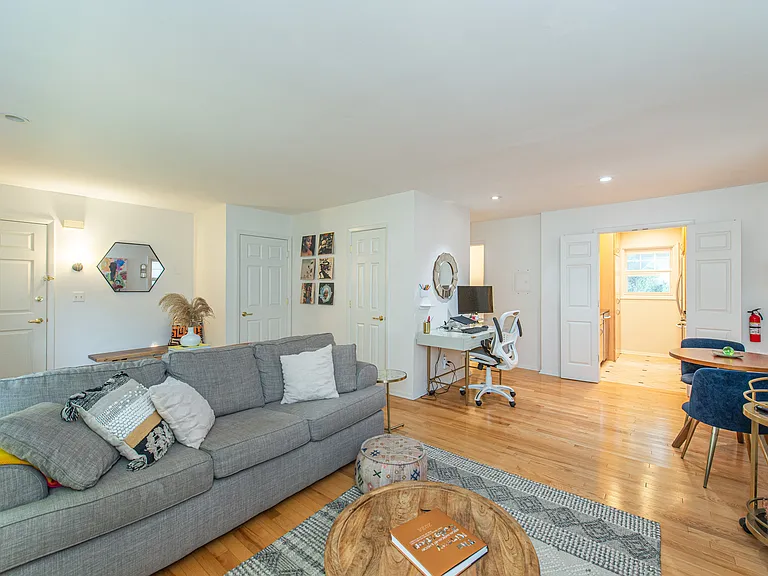 39 Harrison Ave #9 — Photo 7
