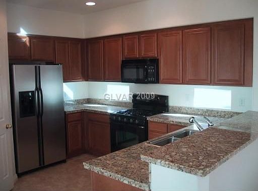 4th image of 11437 Parkersburg Ave
