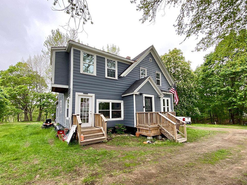 95 Union Street, Calais, ME 04619 Zillow