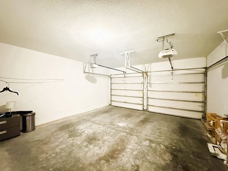 6621 Helmsley Cir — Photo 47