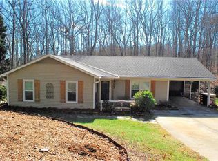 2516 Mount Salem Rd, Pfafftown, NC 27040