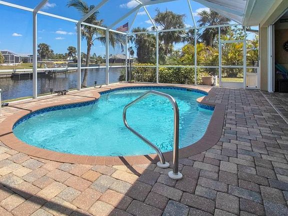 3rd image of 1152 Beekman Cir
