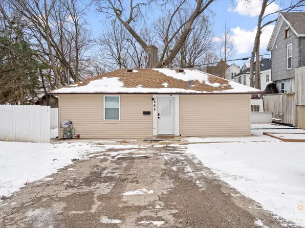 268 N Gifford St, Elgin, IL 60120