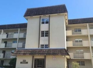 6080 NW 44th St APT 106, Lauderhill, FL 33319