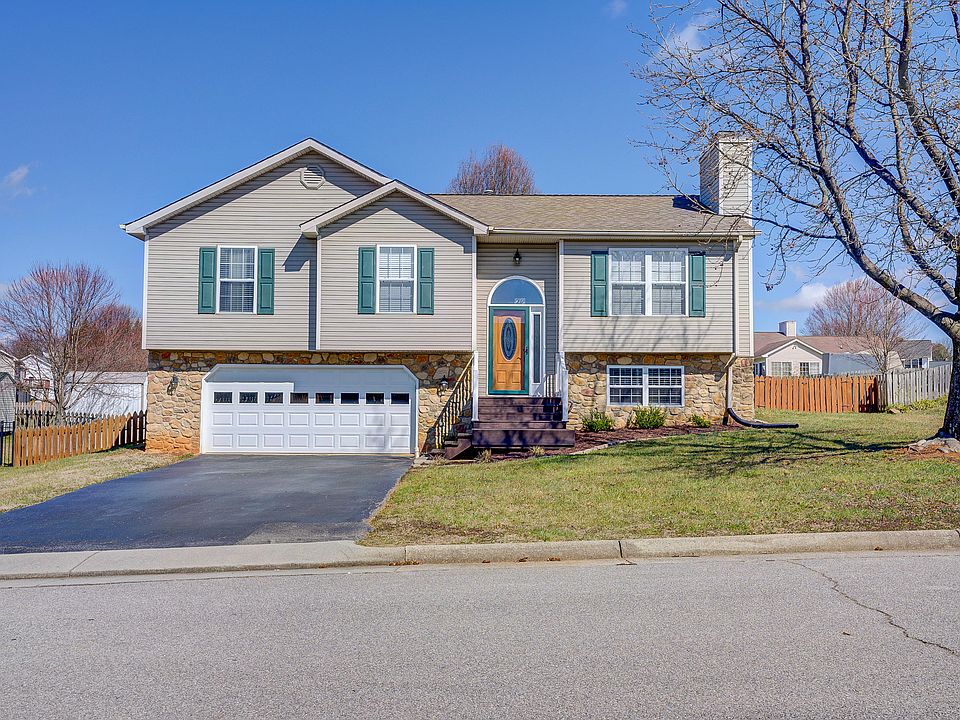 1st image of 2539 Barnaget Dr