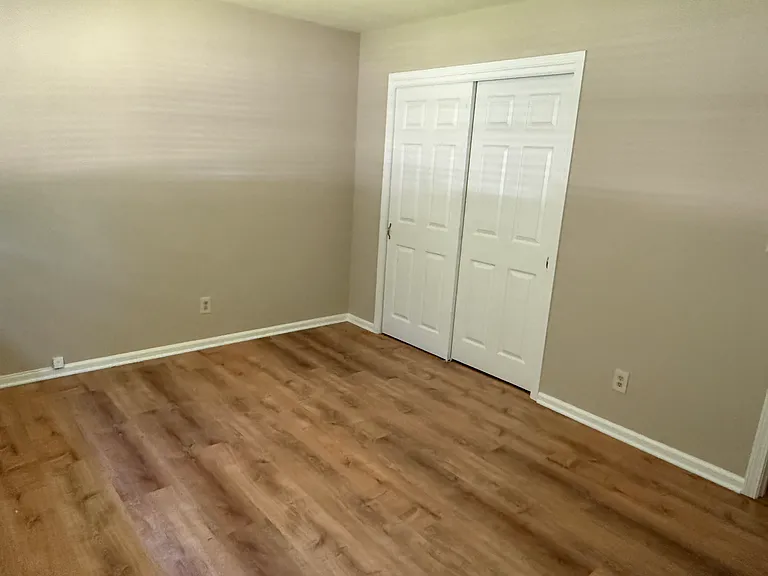 3501 Lazy Brook Ln — Photo 10