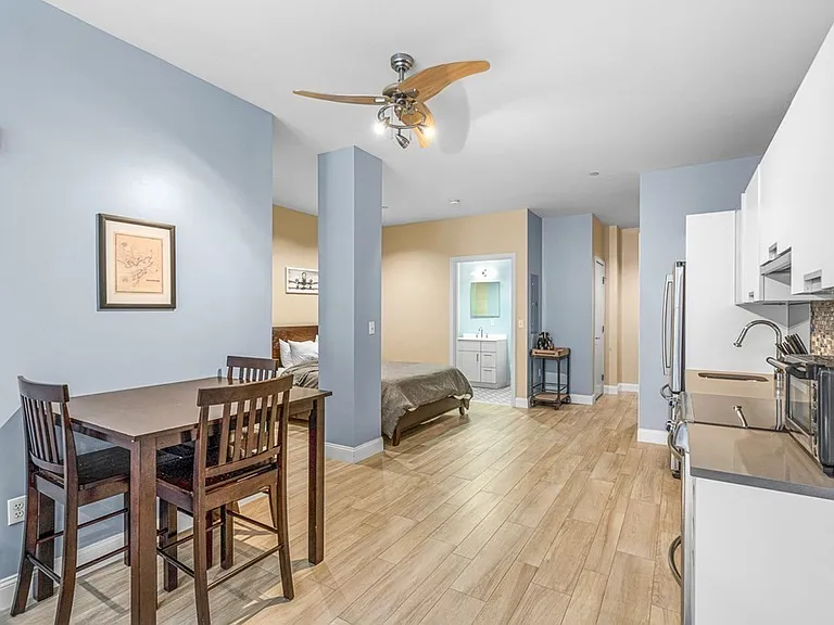 346 Congress St #203 — Photo 5